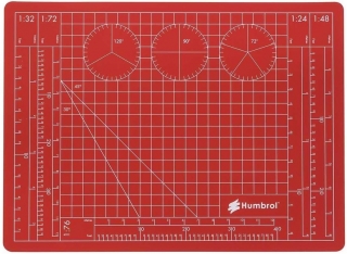 Humbrol A4 Cutting Mat - modelářská podložka červená