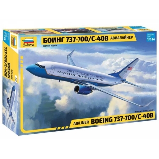 Boeing 737-700/C-40B (1:144)